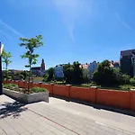 Apartament 55M2 - Darmowy Garaz - Klimatyzacja - Centrum - 24Na7